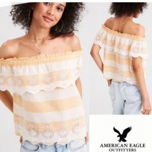 American Eagle Outfitters size Xsmall off the shoulders crop top